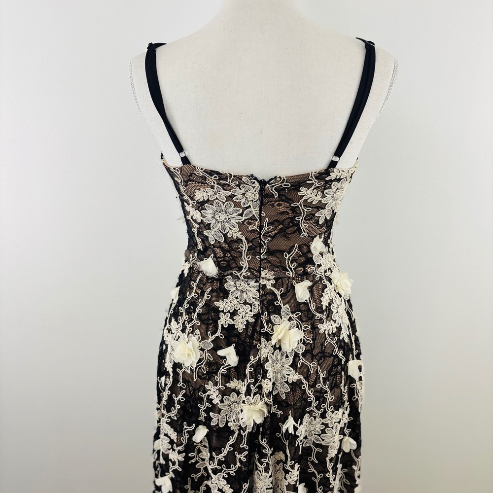 Dress the Population Tahani V-Neck Embroidered Mesh Cocktail Dress Blk/Wht Sz S - Picture 7 of 8